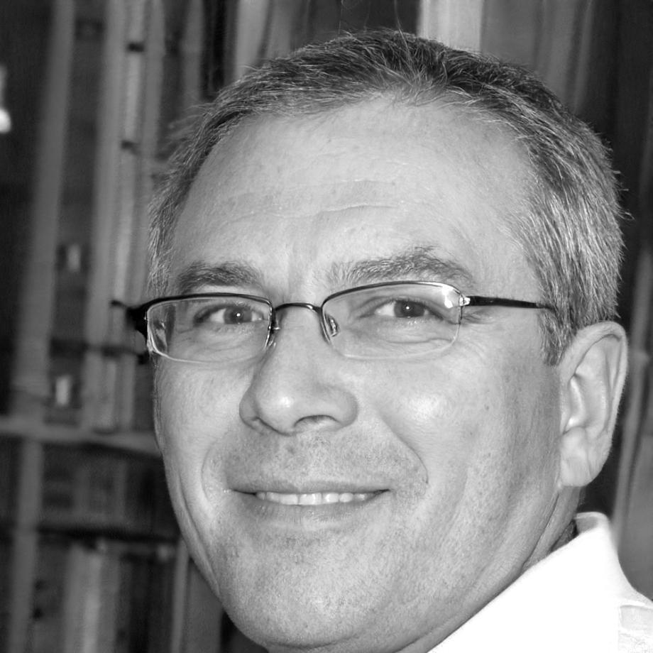 Retrato de Andrés Montero, especialista en educación online